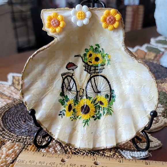Accents | Decorative Sea Shell With Bicycle And Sunflowers Trinket Dush ...